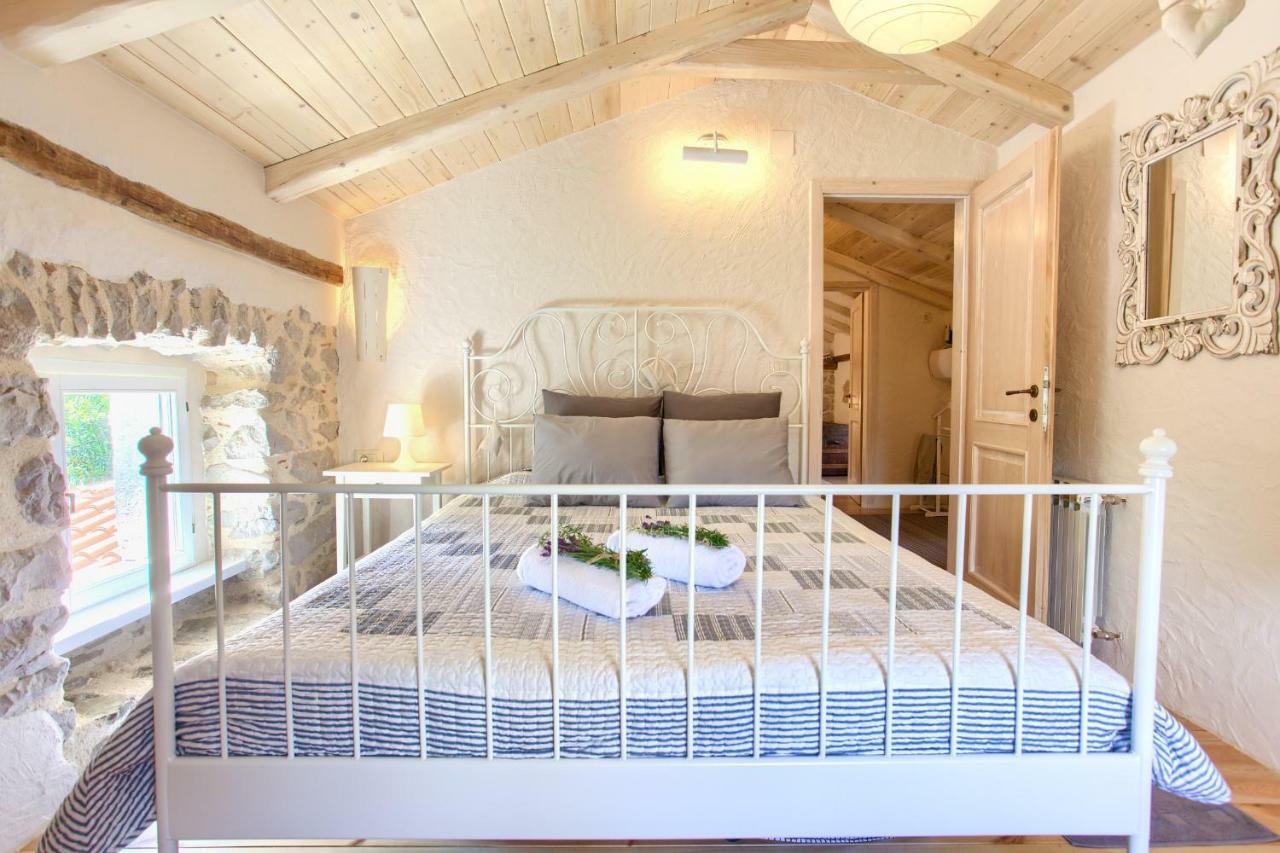 White Cottage Heritage House Чижичи Экстерьер фото