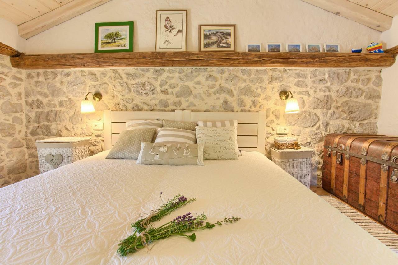 White Cottage Heritage House Чижичи Экстерьер фото