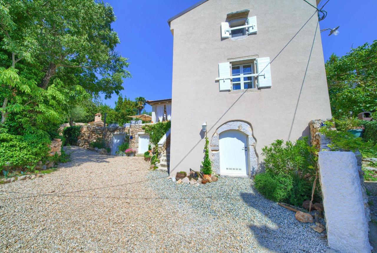 White Cottage Heritage House Чижичи Экстерьер фото